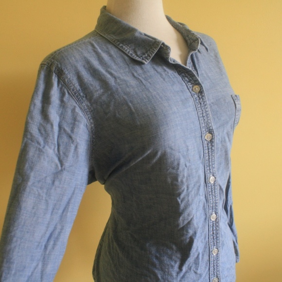 Old Navy Jean Button Up - Picture 2 of 4